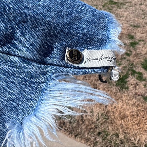 One Teaspoon Junkyard Denim Mini Skirt, Texan Blue, Size 27 - Picture 8 of 11